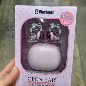 NWT open ear Jeweled True Wireless Earbuds with Detachable Charms